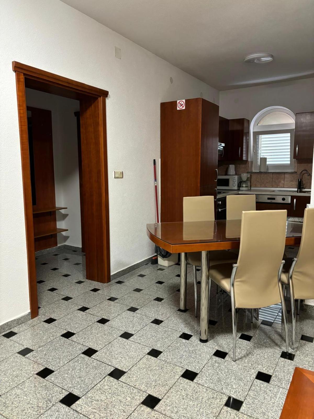 Apartments Sulekic 스베티필립아이자코브 외부 사진